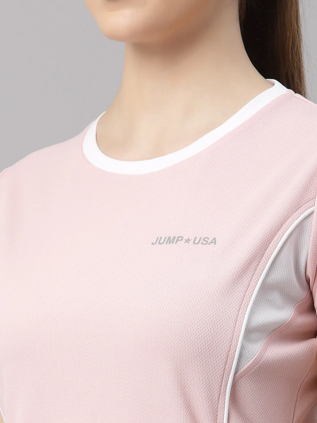 JUMP USA Women Pink & White Solid Rapid-Dry T-Shirt with Shorts