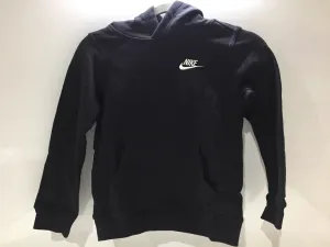 Nike Boy's NSW Pull Over Hoodie Club, Black/White, X-Small