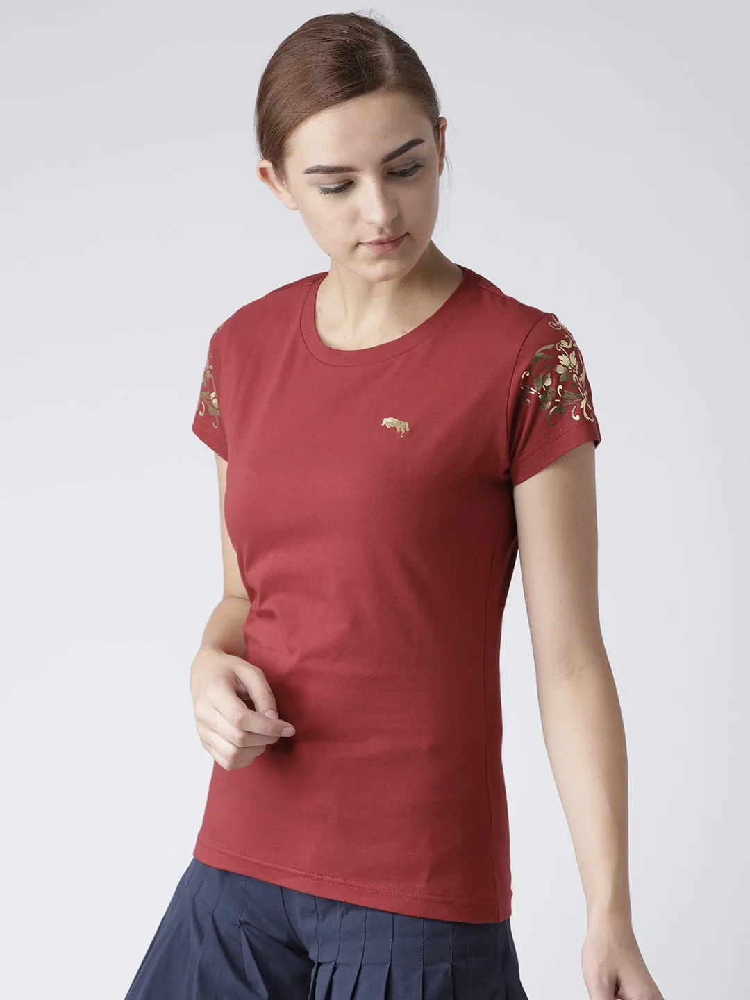 Women Solid Red T-Shirt